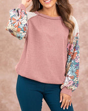 Load image into Gallery viewer, Floral Patchwork Puff Sleeve Blouse
