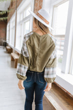 Load image into Gallery viewer, Reign Plaid Waffle Knit Top S-2XL | Green PRE ORDER 10/1: 2XL / White
