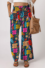 Load image into Gallery viewer, Green Floral Print Smocked Waist Loose Pants
